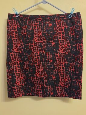Dalia Collection Edgy Gothic Red Black Snakeskin Print Pencil Skirt 10 Office